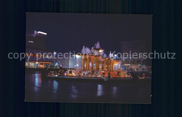 Berlin Alexanderplatz bei Nacht