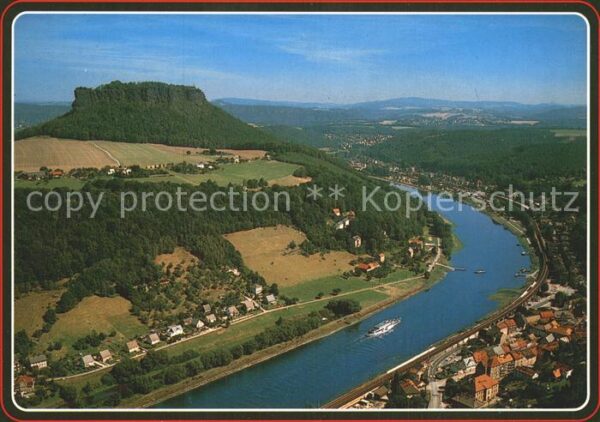 Koenigstein Saechsische Schweiz Blick von der Festung auf Elbe und Lili