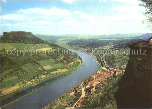 Koenigstein Saechsische Schweiz Blick von der Festung auf Elbe und Lili