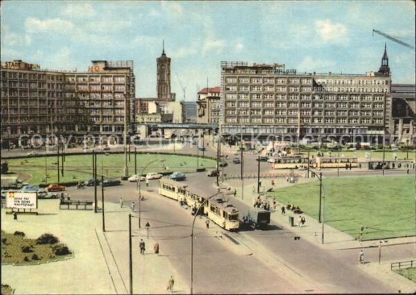 Berlin Alexanderplatz Strassenbahnen