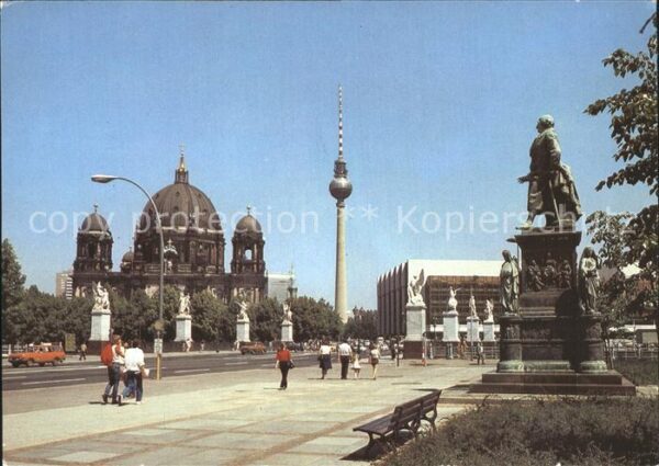 Berlin Marx Engels Brücke