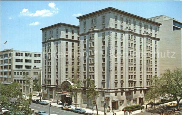 Washington DC Manger Hamilton Hotel