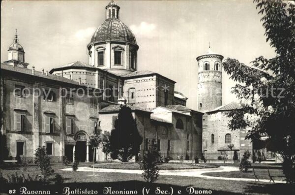 Ravenna Italia Baptisterium Neoniano Dom