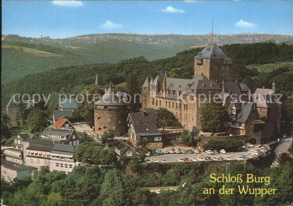 Solingen Fliegeraufnahme Schloss Burg an der Wup