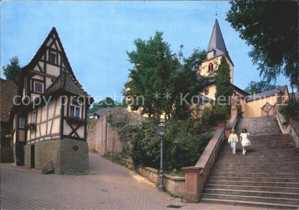 Bad Orb Kleinstes Haus mit Pfarrkirche