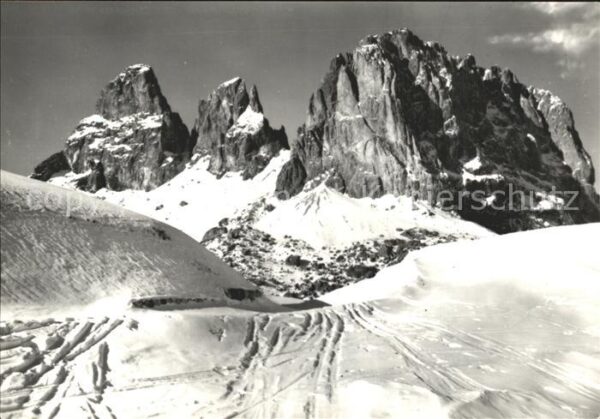 Passo Sella Sassolungo Winter