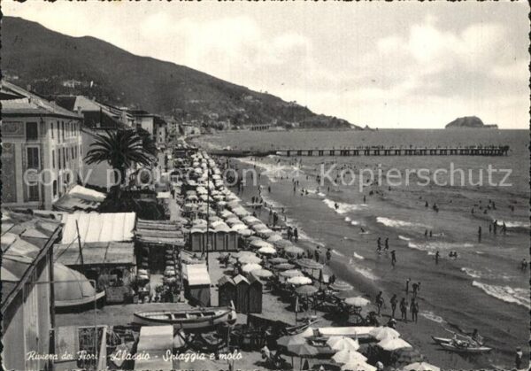 ALASSIO Savona Liguria IT Strand Hafendamm