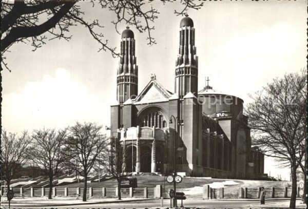 Bruxelles Bruessel Basilika vom Koeckelberg
