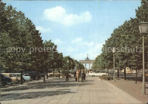 Berlin Unter den Linden Brandenburger Tor