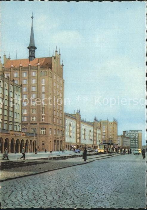 Rostock Lange Strasse mit Hochhaus