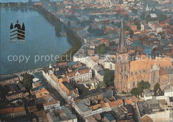Schwerin Mecklenburg Fliegeraufnahme Altstadt mit Kirche