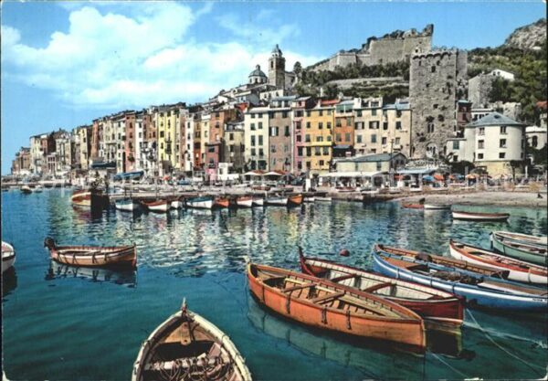 Portovenere Passegiata al mare boote