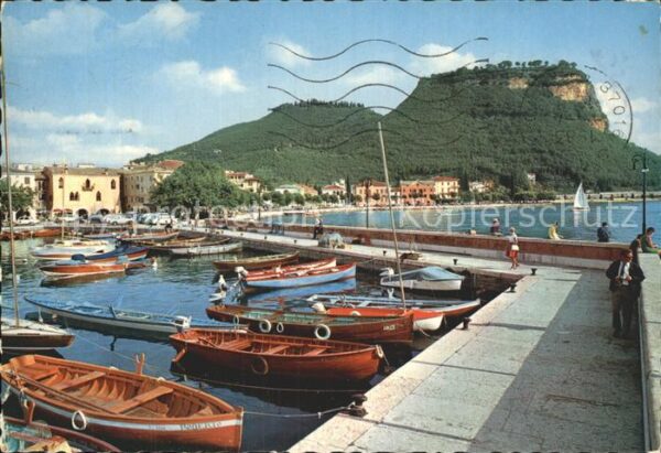Garda Lago di Garda La Rocca Gardasee die Festuna
