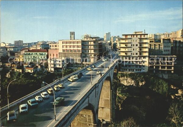 Ragusa Sizilien Ponte Nuovo Via Roma