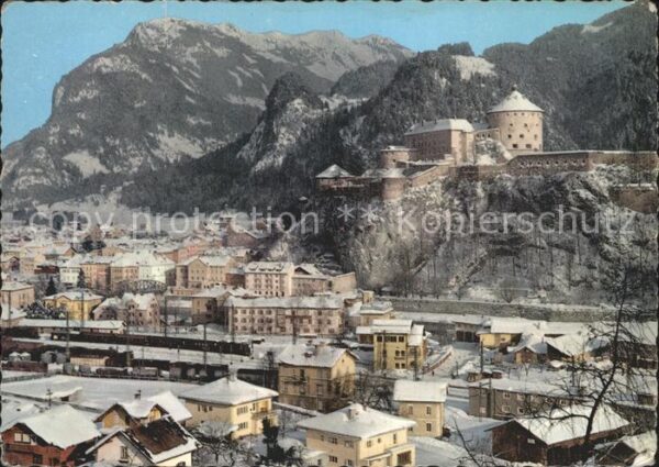 Kufstein Tirol Teilansicht Wintersportplatz mit Festun