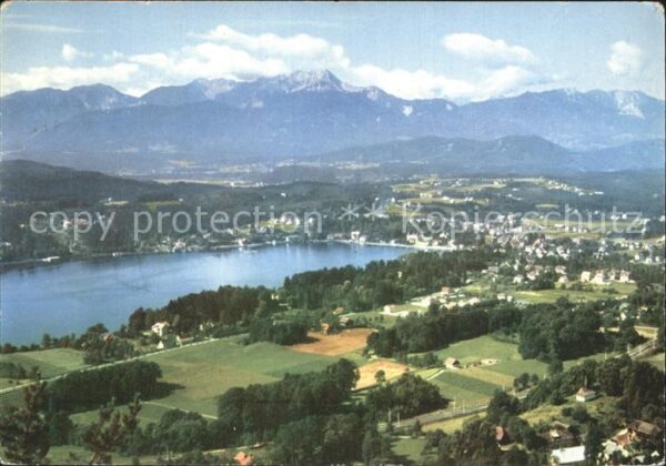Velden Woerthersee Panorama mit Mittagskogel Karawanken