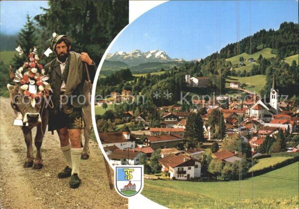 Oberstaufen Allgäuer Almabtrieb Ortsansicht mit Kir