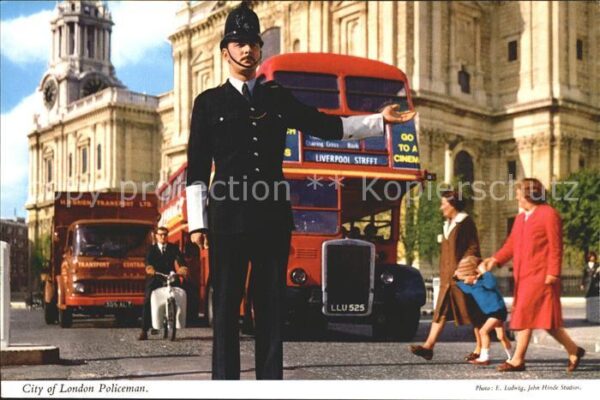 Polizei Policeman London