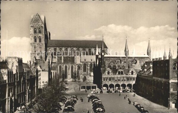 Luebeck Kirche St Marien Rathaus