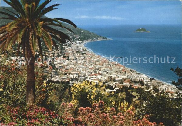 ALASSIO Savona Liguria IT Panorama da ponente Riviera dei Fiori