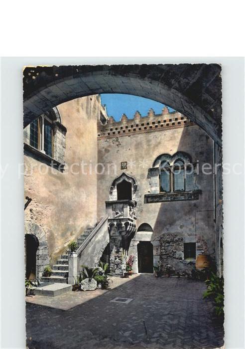 Taormina Sizilien Innenhof
