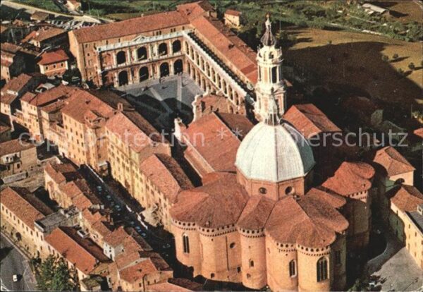 Loreto Ancona Basilika Fliegeraufnahme