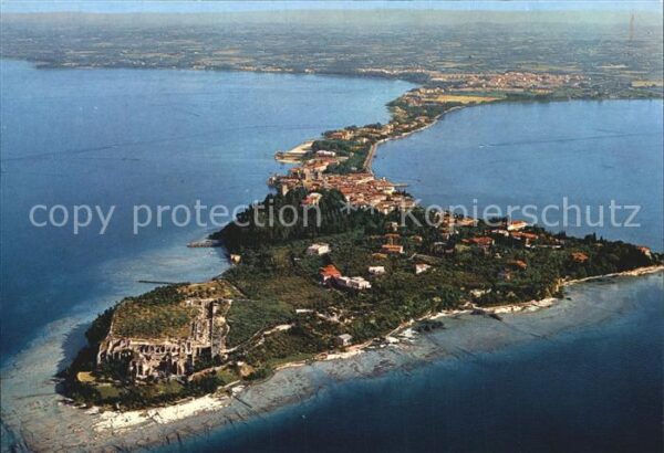 Sirmione Lago di Garda Fliegeraufnahme