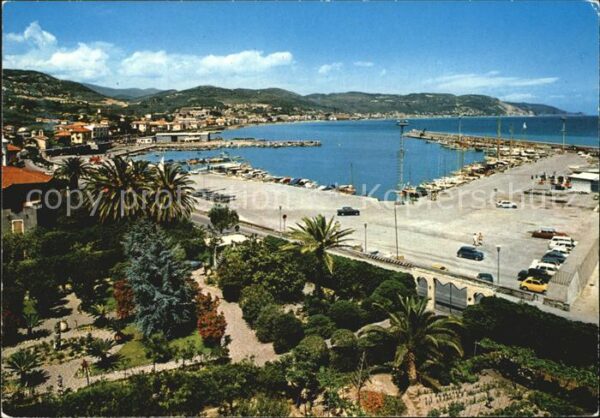 Loano Hafen