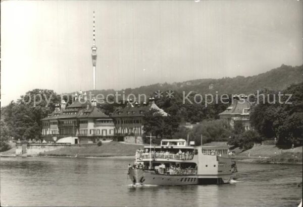 Pillnitz Fernsehturm und Personenschiff