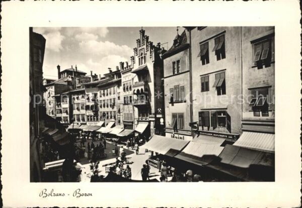 Bozen Suedtirol Obstmarkt