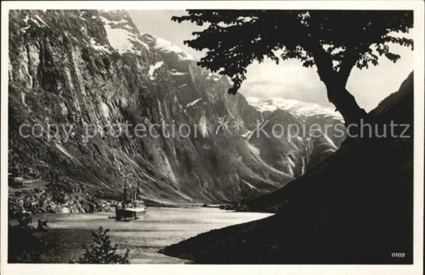 Norwegen Norge Naerofjord