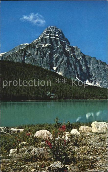 Canadian Rockies Mt Chephren and Waterfowl Lake