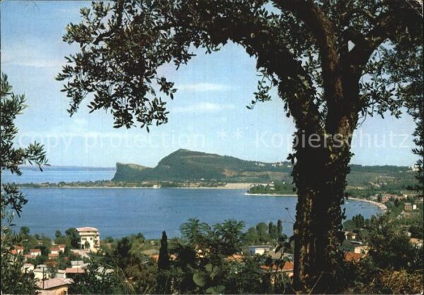 Lago di Garda La Rocca di Manerba