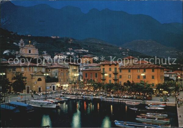 Malcesine Lago di Garda Il porto di notte