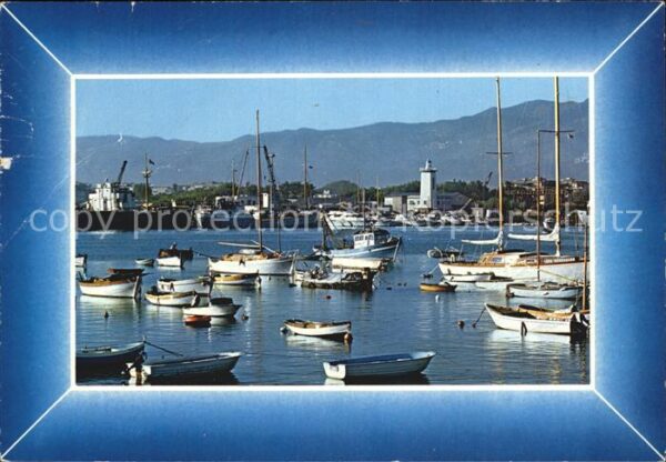 Carrara Marina
