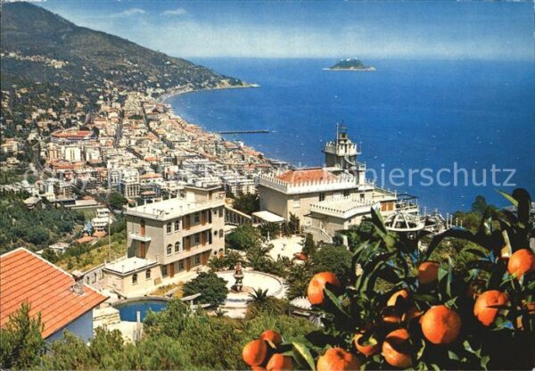 ALASSIO Savona Liguria IT Panorama da ponente