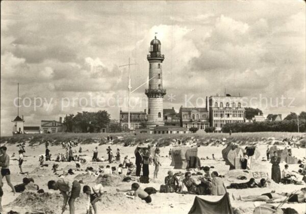 Leuchtturm Lighthouse Warnemünde Strand