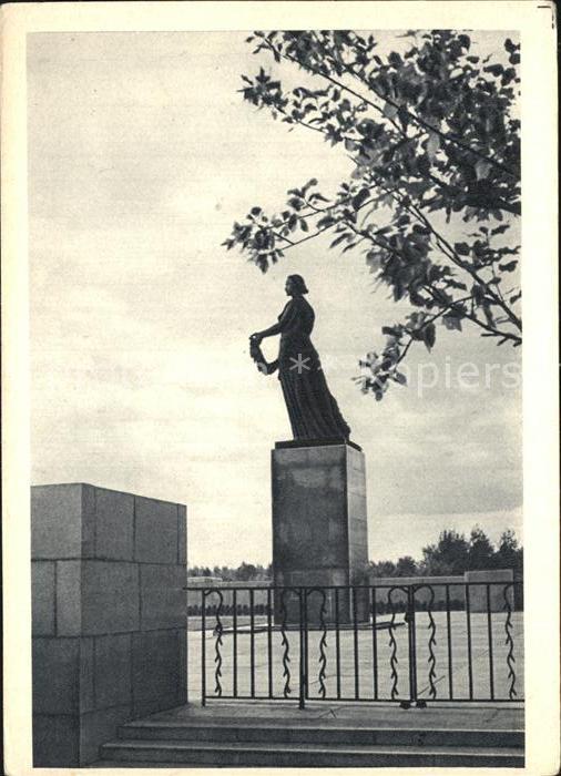 Leningrad St Petersburg Piskaryovskoye Memorial Cemetry Museum