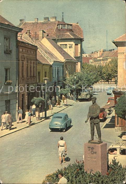 Veszprem Strassenpartie mit Jozsef Attila Standb