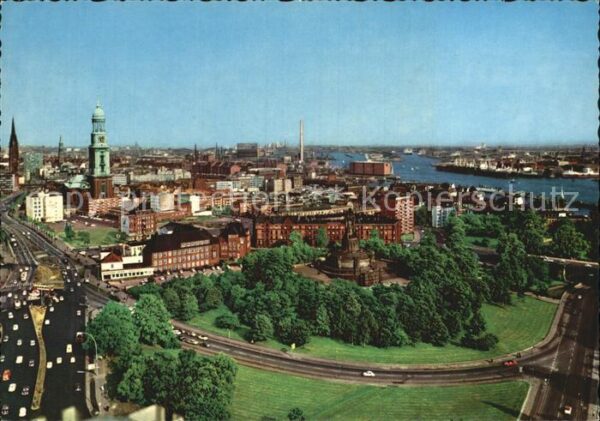 Hamburg Stadtbild mit Hafen