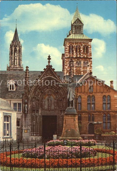 Maastricht Keizer Karelplein St. Servaaskerk
