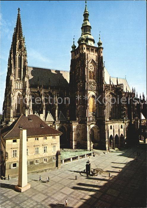 Praha Prahy Prague chateau et la cathedrale Saint-Guy