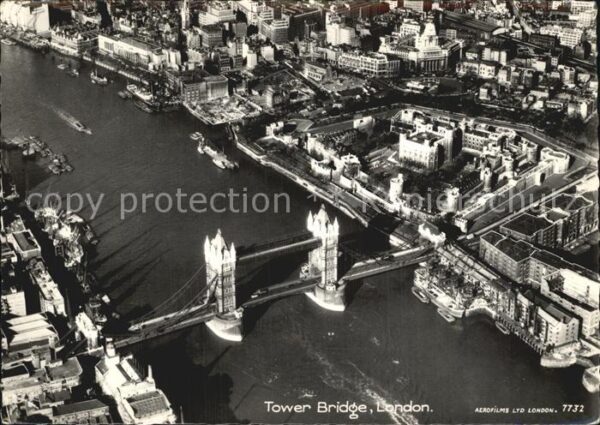London Fliegeraufnahme Towerbridge