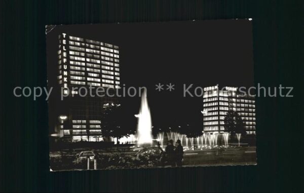 Berlin Ernst Reuter Platz bei Nacht