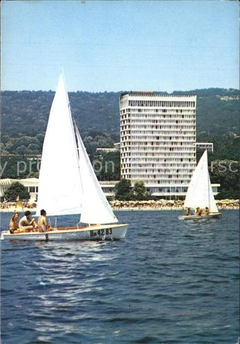 Slatni Pjasazi Strand Hotel Segelboote