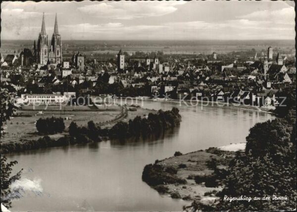 Regensburg Donaupartie mit Dom