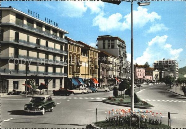 Arona Lago Maggiore Viale Repubblica