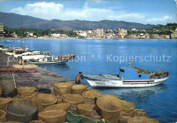 Naxos Hafen