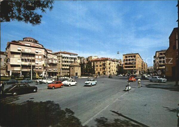 Viterbo Piazza de Cadutti