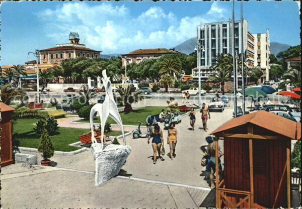 Marina di Massa Gärten Hotel Promenade